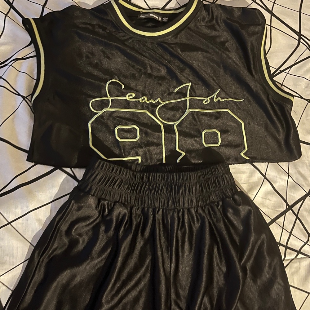 Sean John Basketball Set